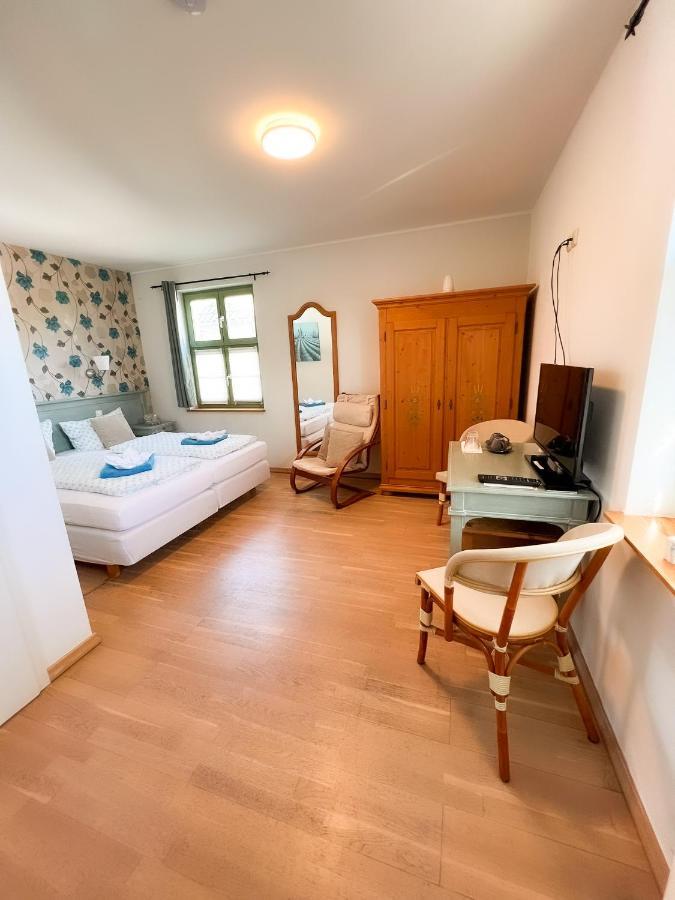 Kornmuehle Doppelzimmer Muehlenstein Mellenthin Εξωτερικό φωτογραφία